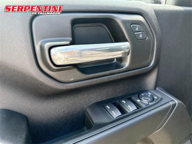 new 2025 Chevrolet Silverado 2500 car, priced at $52,800