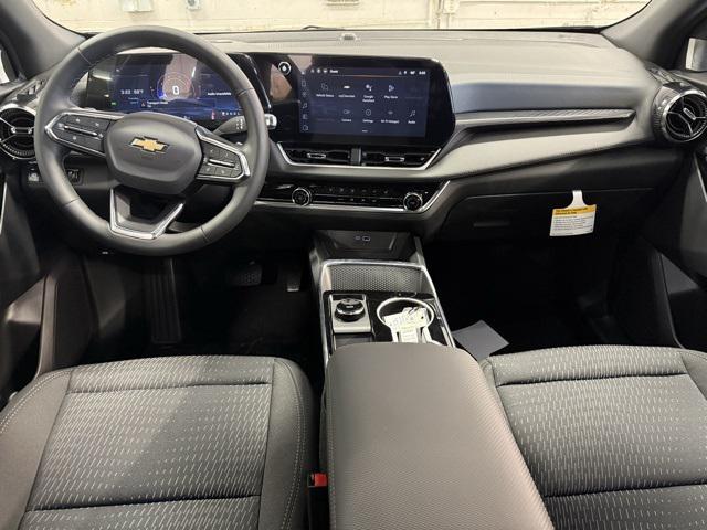 new 2026 Chevrolet Equinox car, priced at $28,090