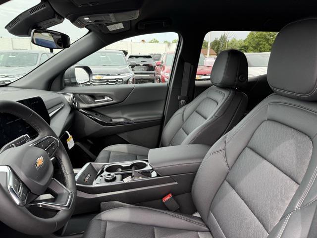 new 2026 Chevrolet Equinox car, priced at $31,045