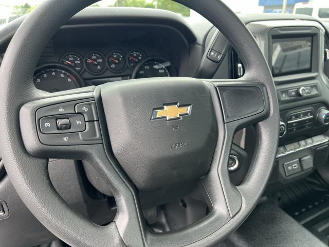 new 2025 Chevrolet Silverado 1500 car, priced at $30,000