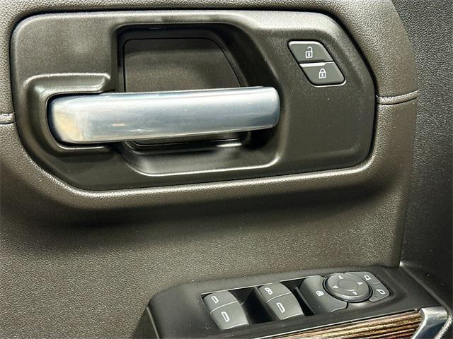 used 2019 GMC Sierra 1500 car, priced at $27,000