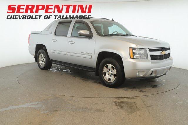 used 2013 Chevrolet Avalanche car, priced at $13,841