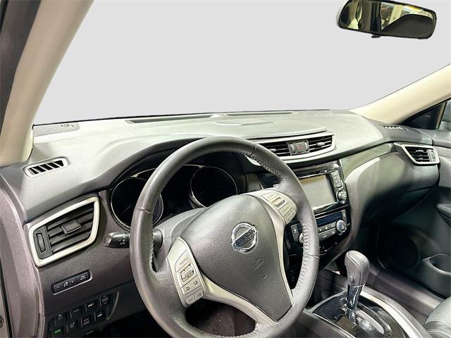 used 2016 Nissan Rogue car, priced at $13,750