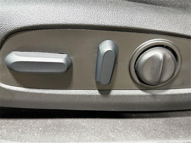 used 2023 Chevrolet Equinox car, priced at $20,250