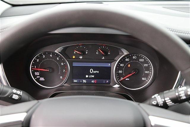 new 2025 Chevrolet Blazer car, priced at $32,890