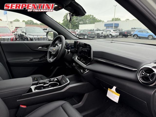 new 2026 Chevrolet Equinox car, priced at $30,858