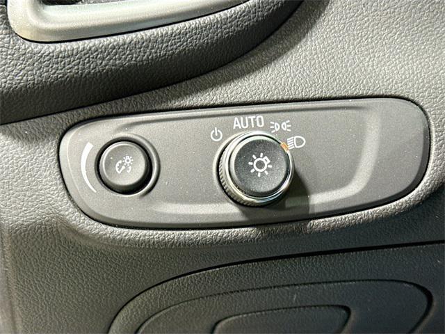 used 2022 Chevrolet Trax car, priced at $18,265