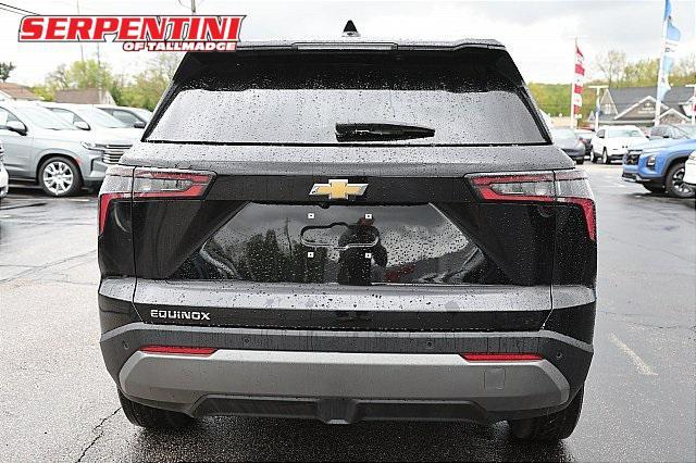 new 2025 Chevrolet Equinox car, priced at $28,495