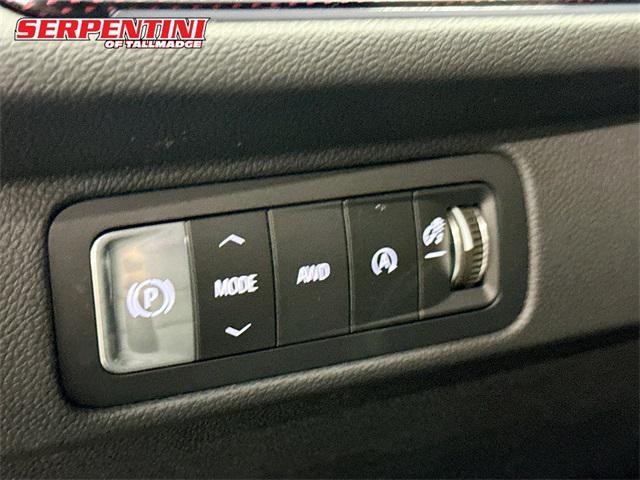 new 2026 Chevrolet Traverse car, priced at $51,314