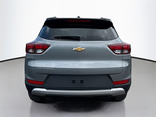 new 2026 Chevrolet TrailBlazer car, priced at $22,200