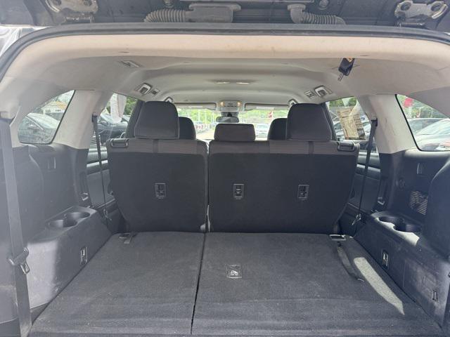 used 2020 Toyota Highlander car, priced at $27,425