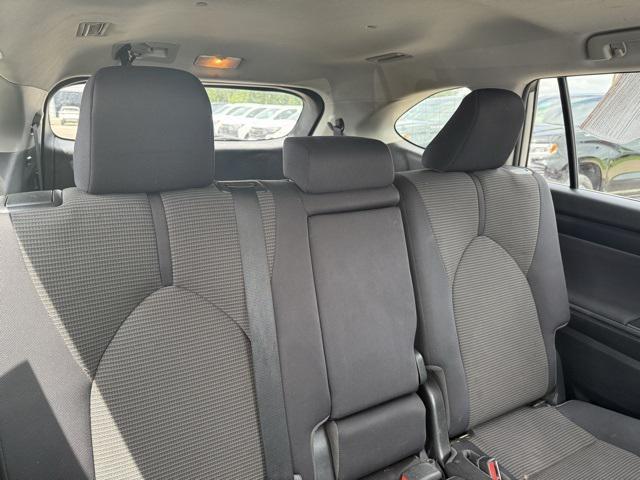 used 2020 Toyota Highlander car, priced at $27,425