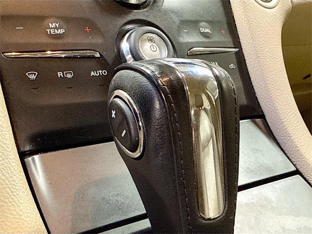 used 2015 Ford Taurus car, priced at $9,625