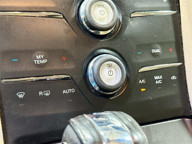 used 2015 Ford Taurus car, priced at $9,625