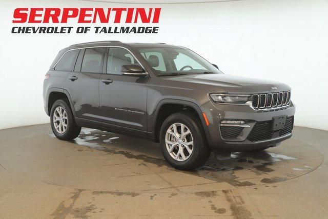 used 2022 Jeep Grand Cherokee car, priced at $27,180