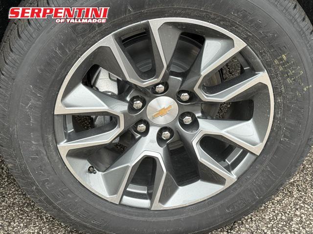 new 2025 Chevrolet Silverado 1500 car, priced at $40,045