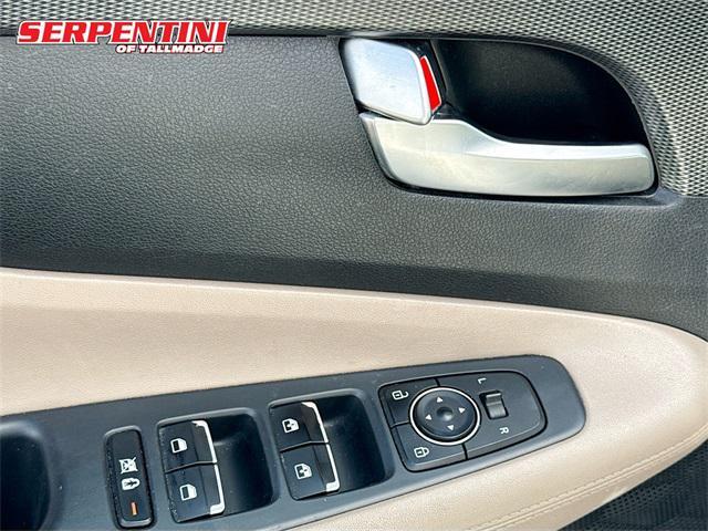 used 2020 Hyundai Santa Fe car, priced at $17,854