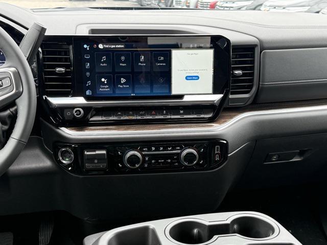 new 2025 Chevrolet Silverado 1500 car, priced at $40,895
