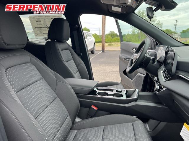 new 2026 Chevrolet Equinox car, priced at $28,951