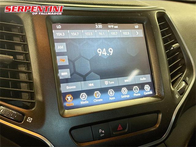 used 2020 Jeep Cherokee car, priced at $16,995