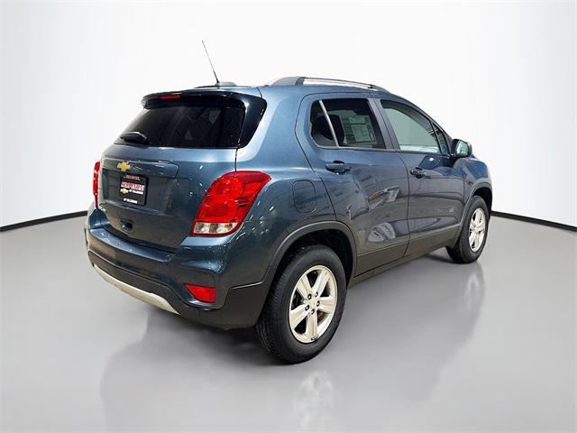 used 2022 Chevrolet Trax car, priced at $18,305
