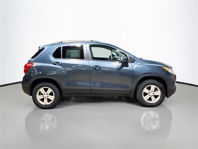 used 2022 Chevrolet Trax car, priced at $18,305