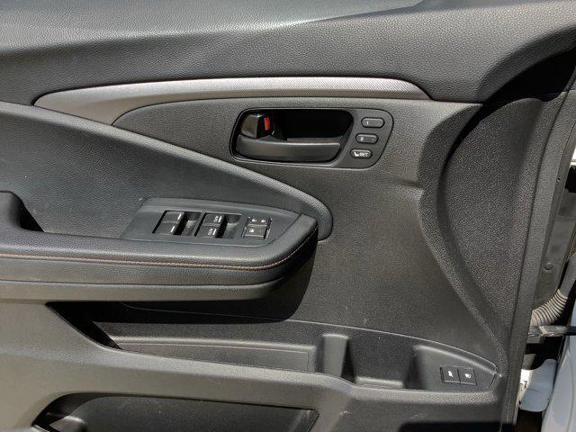 used 2022 Honda Passport car, priced at $32,966