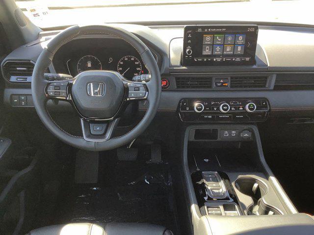 new 2025 Honda Pilot car, priced at $51,610
