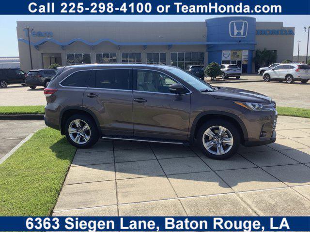 used 2019 Toyota Highlander car, priced at $30,766