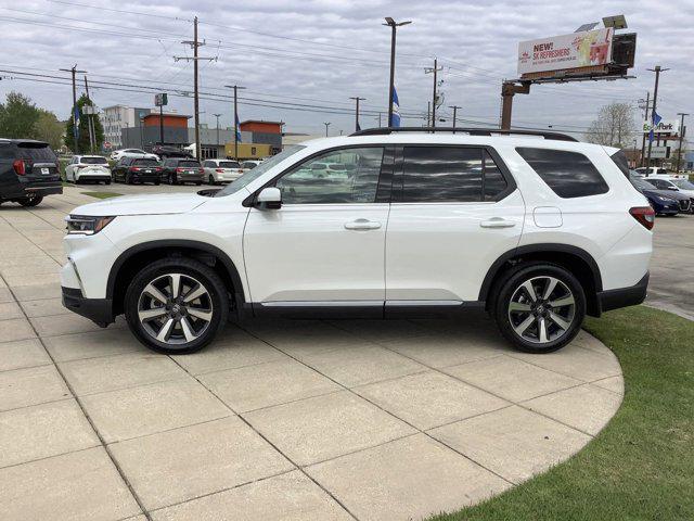 new 2025 Honda Pilot car, priced at $49,405