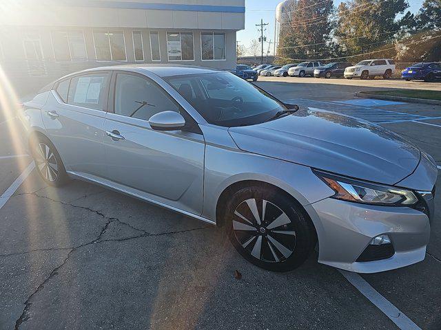 used 2022 Nissan Altima car, priced at $20,133