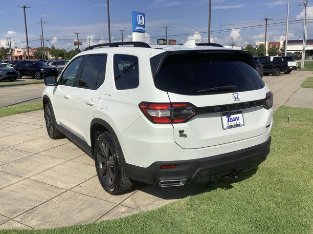used 2025 Honda Pilot car, priced at $35,966