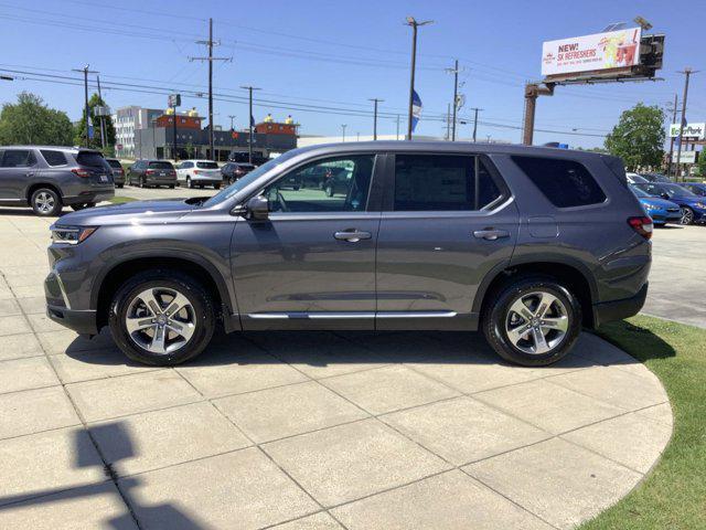 new 2025 Honda Pilot car, priced at $48,950