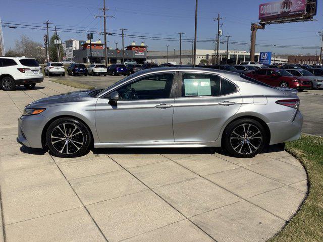 used 2018 Toyota Camry car, priced at $19,266