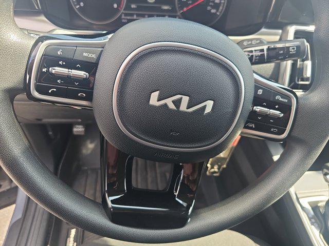 used 2022 Kia Sorento car, priced at $27,933