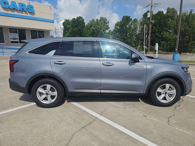 used 2022 Kia Sorento car, priced at $27,933