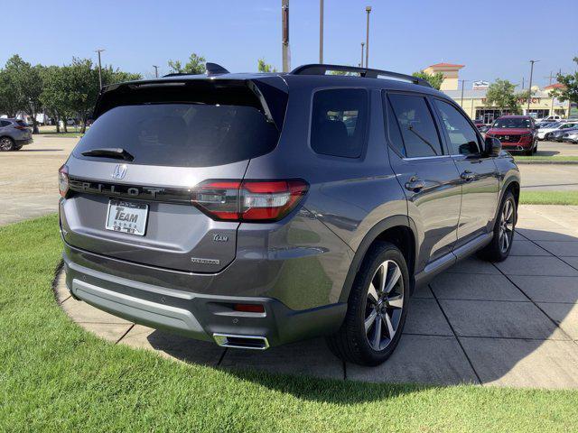 used 2024 Honda Pilot car, priced at $44,066