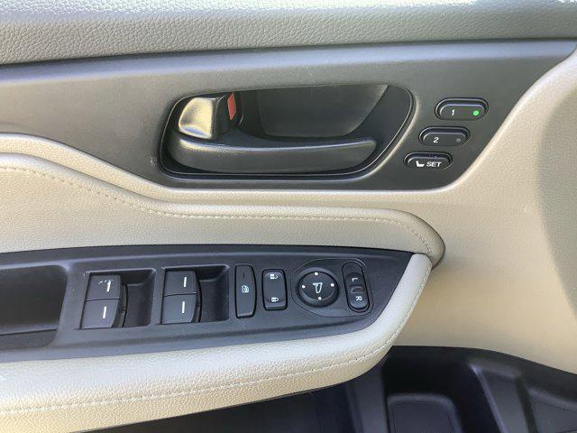 used 2024 Honda Odyssey car, priced at $36,966
