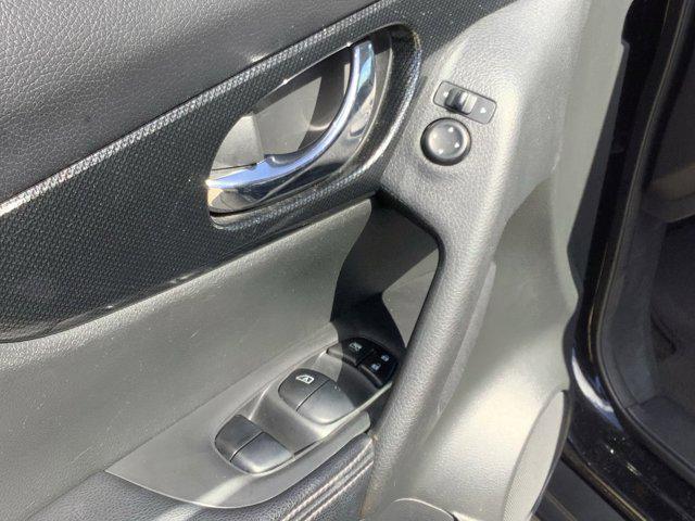 used 2016 Nissan Rogue car, priced at $13,366
