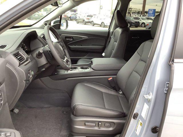 new 2025 Honda Ridgeline car, priced at $43,735