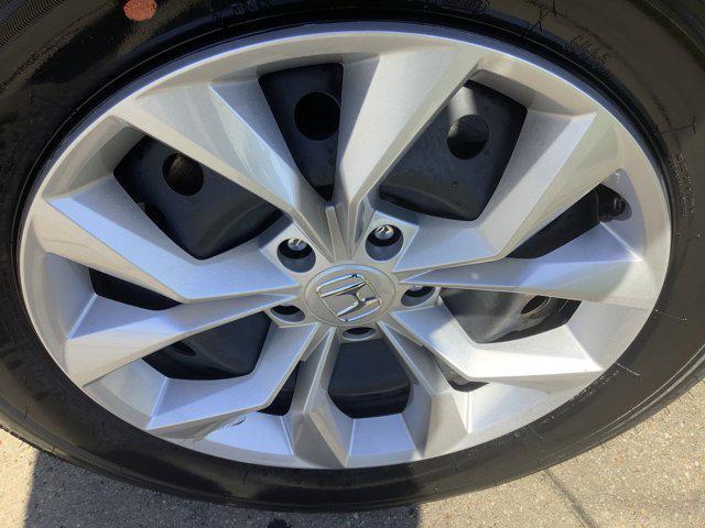 used 2025 Honda CR-V car, priced at $31,366
