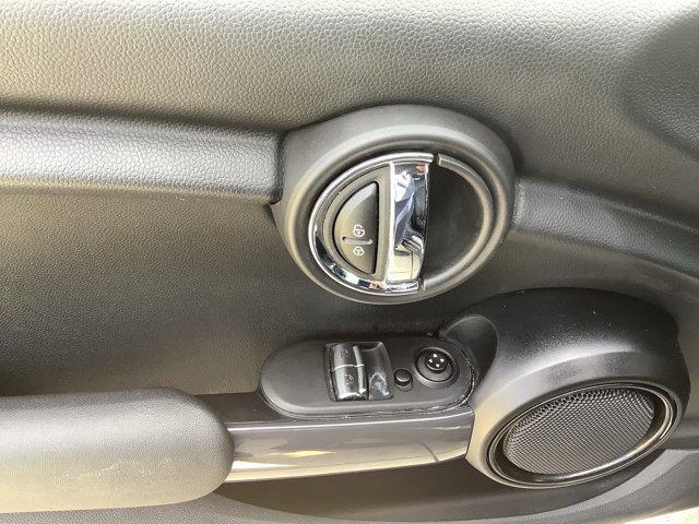 used 2021 MINI Hardtop car, priced at $21,966