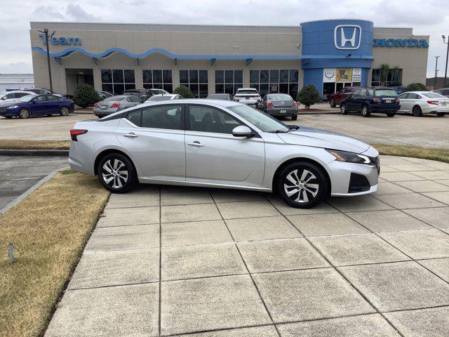 used 2023 Nissan Altima car, priced at $20,866