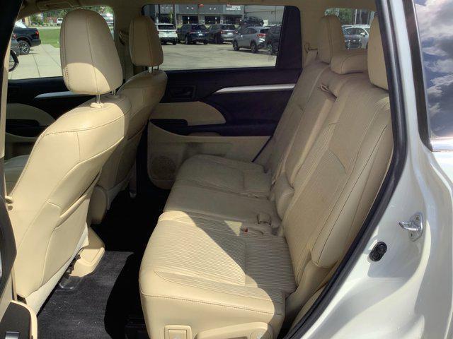 used 2015 Toyota Highlander car, priced at $16,266