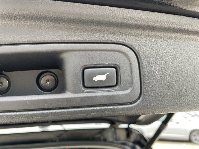 used 2021 Honda Pilot car, priced at $22,733