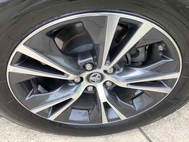 used 2016 Toyota Highlander car, priced at $22,566
