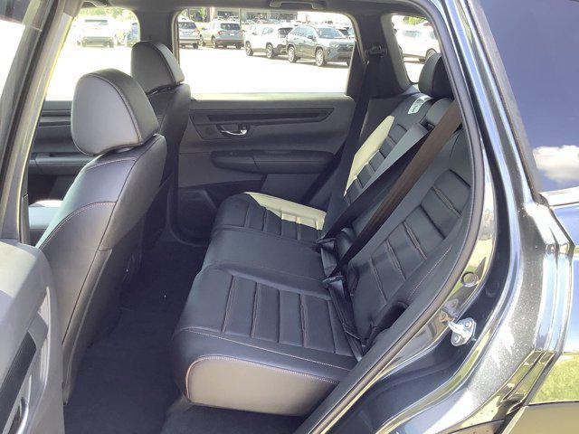 new 2025 Honda CR-V Hybrid car, priced at $38,955