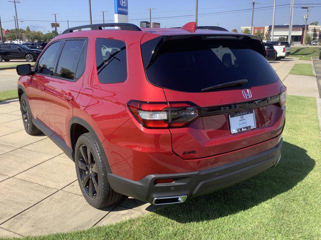 used 2025 Honda Pilot car, priced at $49,366