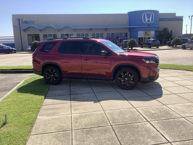 used 2025 Honda Pilot car, priced at $49,366