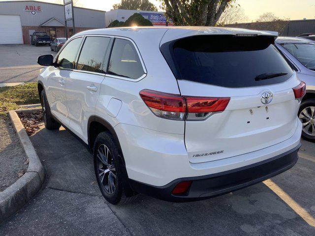 used 2019 Toyota Highlander car, priced at $23,766